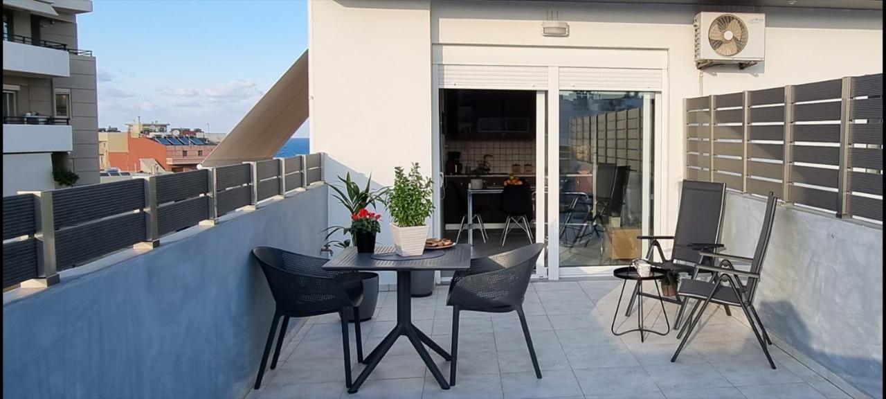 Bright & Modern Apt With View Heraklion Exterior foto